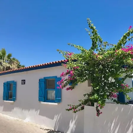 The Holiday House Over The Sea